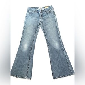 g a p b o o t c u t j e a n s